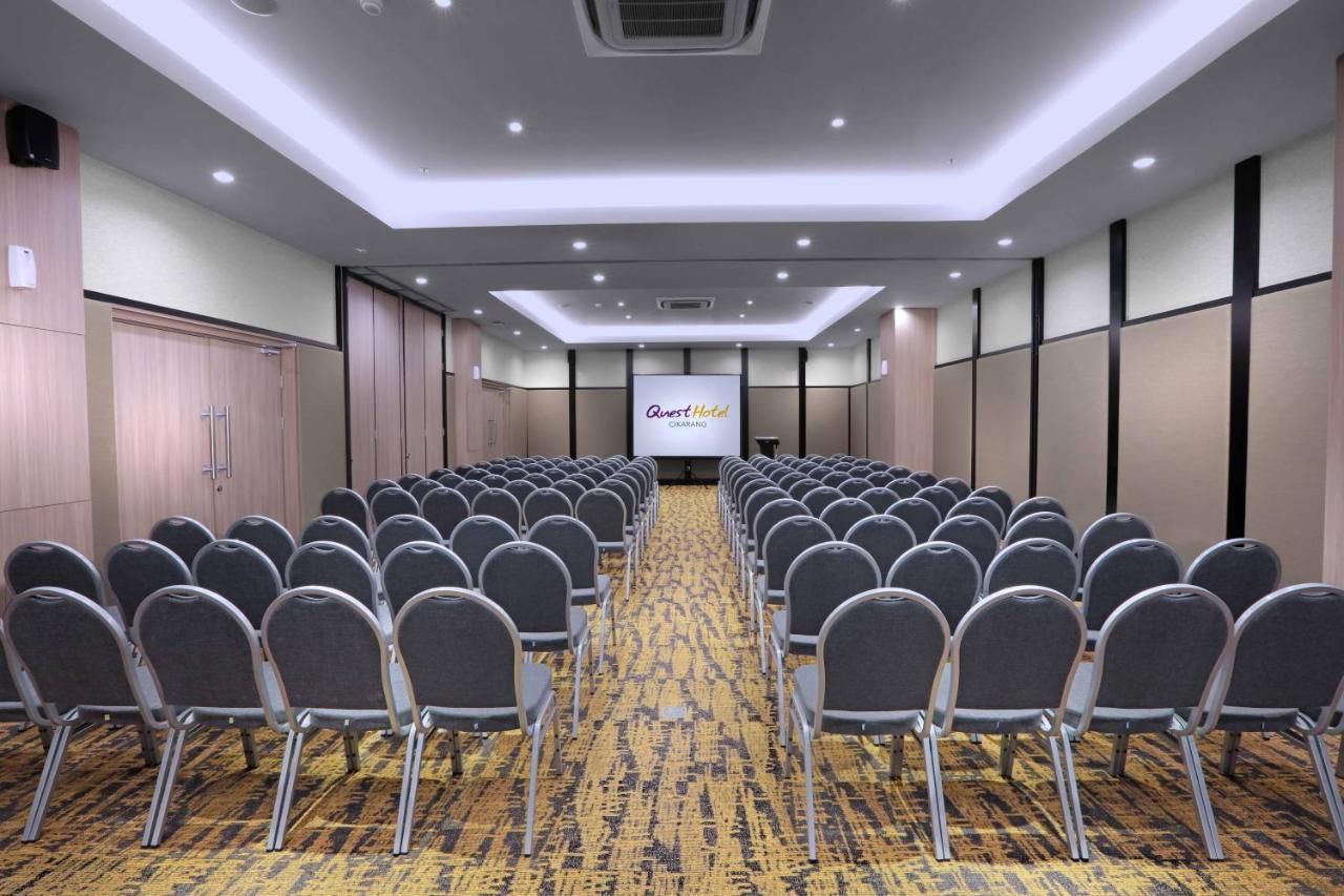 Hotel Quest Prime Cikarang By Aston Bekasi Exterior foto